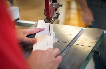 how to cut with a band saw, learn to use a band saw, classes on power tools